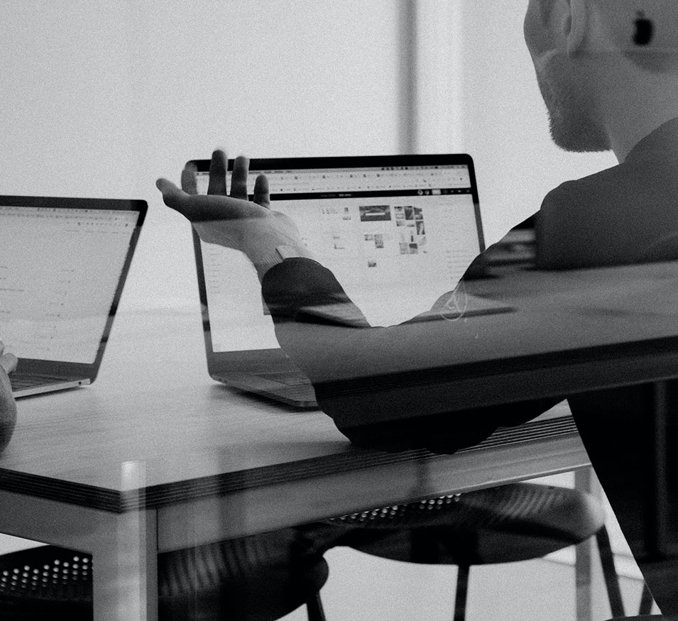 300人(ren)營(ying)銷人(ren)員(yuan)一(yi)線(xiàn)指導(dao)